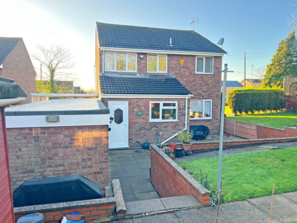 Clifton Drive, Ashby-de-la-zouch, Leicestershire, LE65 2QL