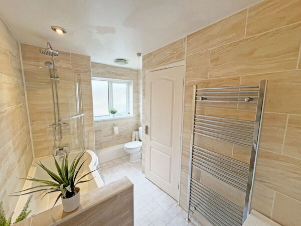 Burghley Road, Skegness, Lincolnshire, PE25 3NJ