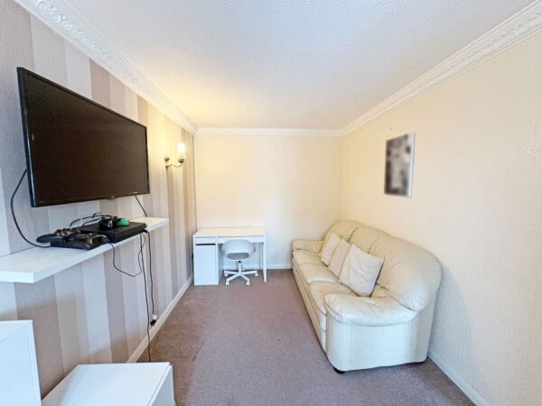 Burghley Road, Skegness, Lincolnshire, PE25 3NJ