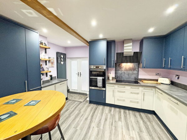 Holton-cum-Beckering, Market Rasen, Lincolnshire, LN8 5NG