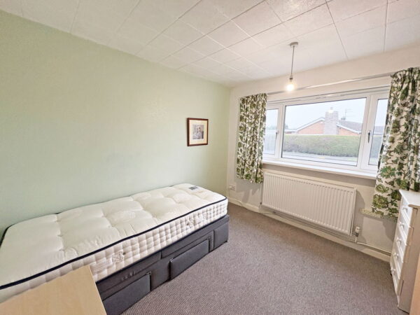 St. Margarets Avenue, Skegness, Lincolnshire, PE25 2LX