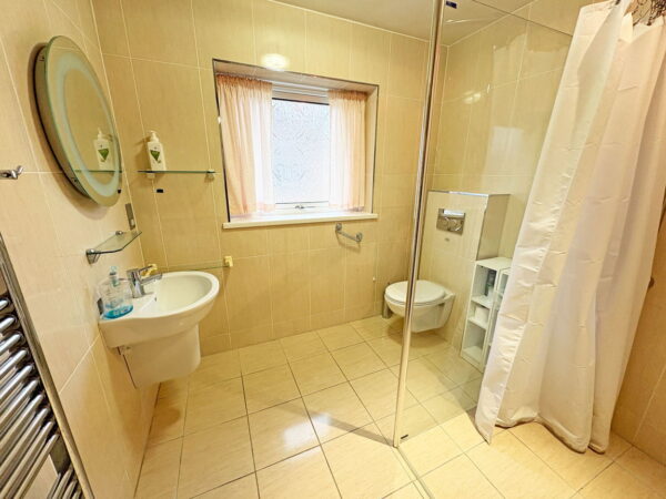 St. Margarets Avenue, Skegness, Lincolnshire, PE25 2LX