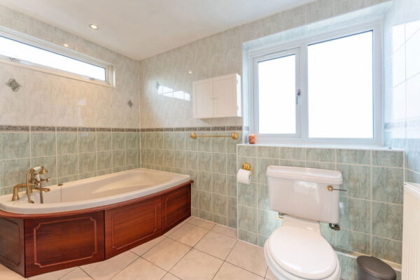 Orchard Way, Cogenhoe, Northampton, NN7