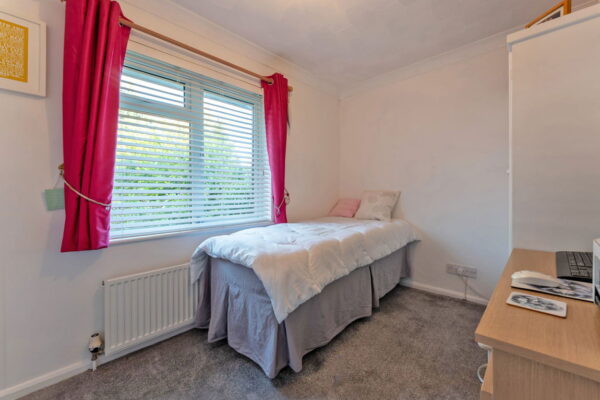 Robin Hill, Brickhill, Bedford, Bedfordshire, MK41 7QW
