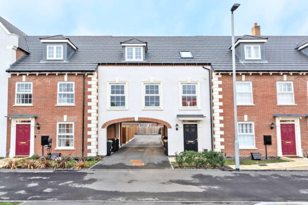 Biddenham Park Way, Bedford, Bedfordshire, MK40