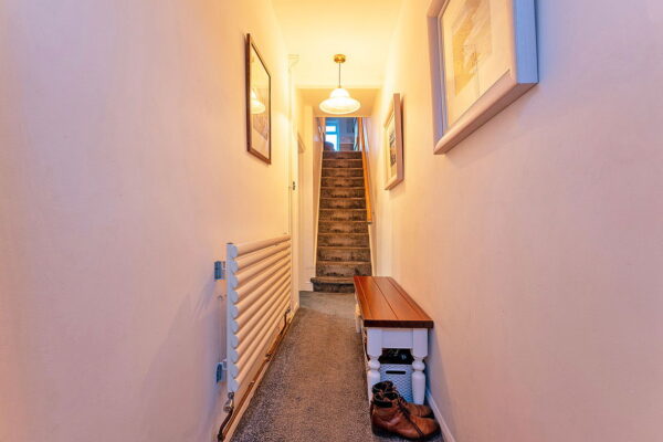 Station Road, Rushden, NN10