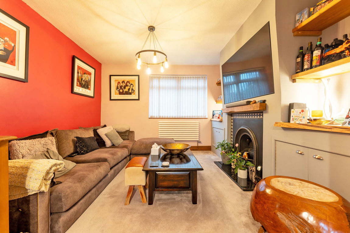 Station Road, Rushden, NN10