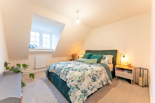 Biddenham Park Way, Bedford, Bedfordshire, MK40