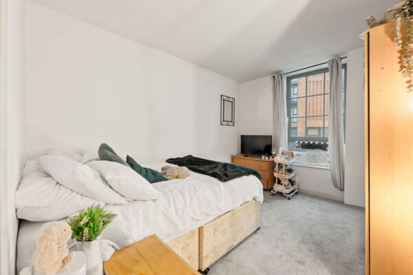 Queens Road, Nottingham, Nottinghamshire, NG2 3BX