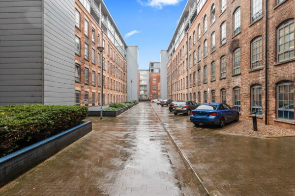 Queens Road, Nottingham, Nottinghamshire, NG2 3BX