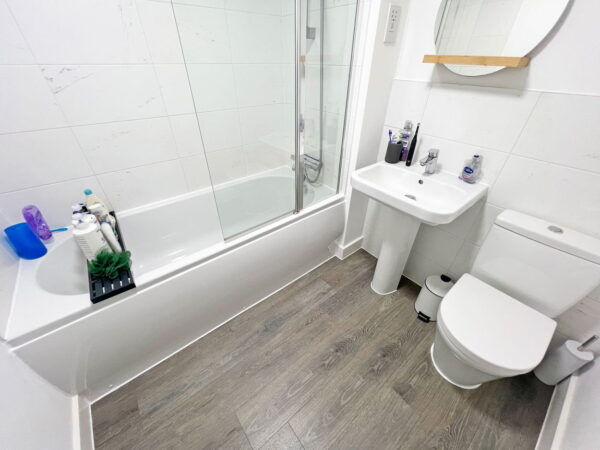 Hart Lane, Hugglescote, Leicestershire, LE67 2JL