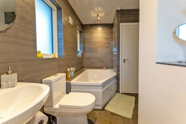 Meadow Street, Market Harborough, Leicestershire, LE16 7JY