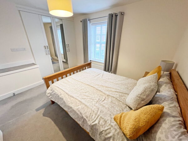 Hart Lane, Hugglescote, Leicestershire, LE67 2JL