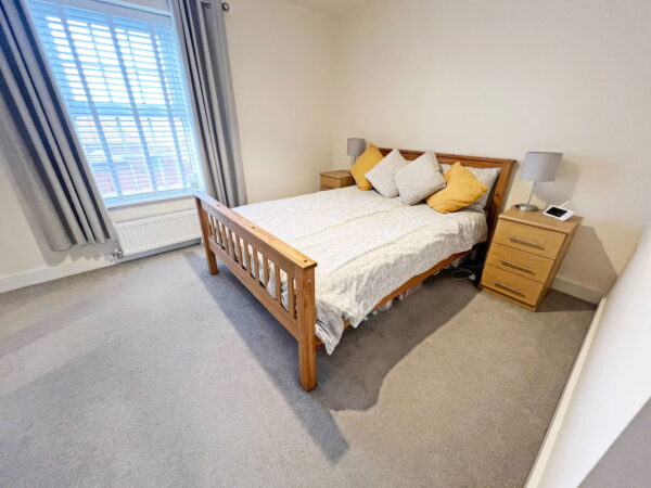 Hart Lane, Hugglescote, Leicestershire, LE67 2JL