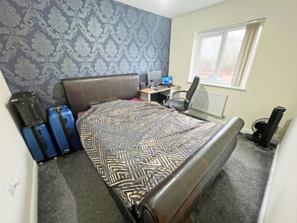 Laverton Road, Hamilton, Leicester, Leicestershire, LE5 1DW