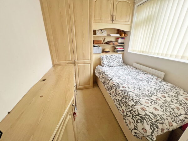 Coombe Rise, Oadby, Leicester, Leicestershire, LE2 5TX