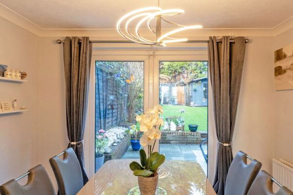 Robin Hill, Brickhill, Bedford, Bedfordshire, MK41 7QW