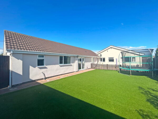 St. Margarets Avenue, Skegness, Lincolnshire, PE25 2LX