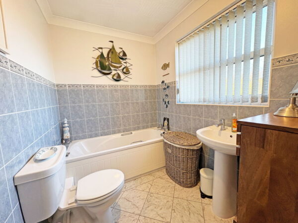 Pleasance Way, Manby, Louth, Lincolnshire, LN11 8HJ