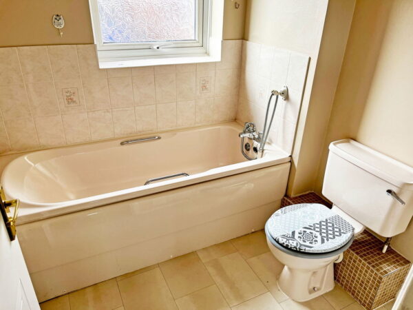 1 Cheney Road, Leicester, LE4 9ND