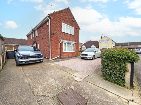 Lyndhurst Avenue, Skegness, Lincolnshire, PE25 2QE