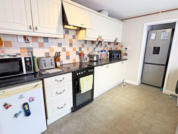 Lyndhurst Avenue, Skegness, Lincolnshire, PE25 2QE