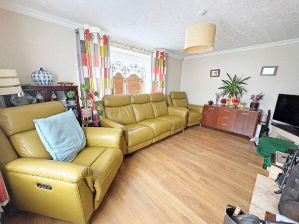 Lyndhurst Avenue, Skegness, Lincolnshire, PE25 2QE