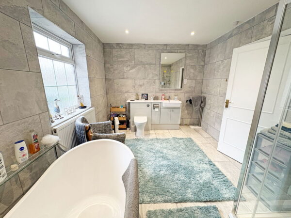 Main Road, Wrangle, Boston, Lincolnshire, PE22 9AJ