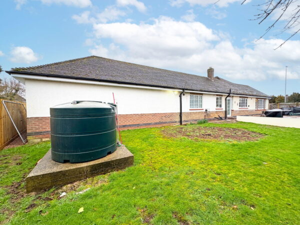 Main Road, Wrangle, Boston, Lincolnshire, PE22 9AJ