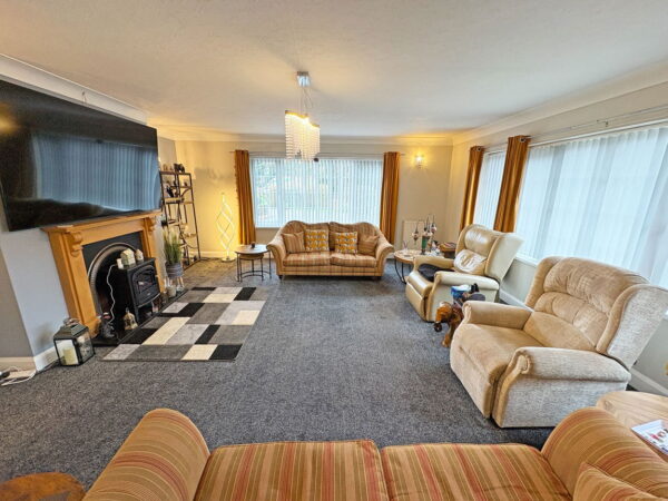 Main Road, Wrangle, Boston, Lincolnshire, PE22 9AJ