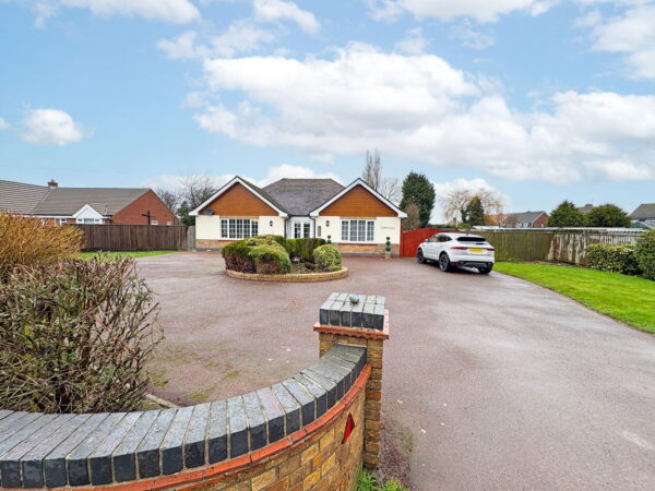 Main Road, Wrangle, Boston, Lincolnshire, PE22 9AJ