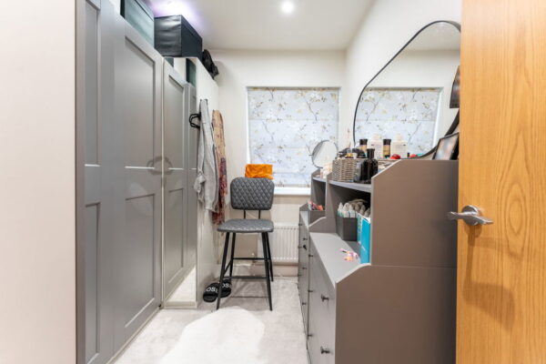 Ashwick Mead, Great Denham, Bedford, Bedfordshire, MK40 4SZ