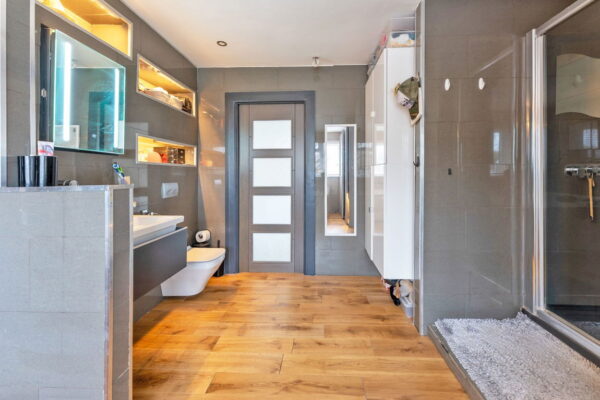 Chichele Street, Higham Ferrers, Rushden, NN10