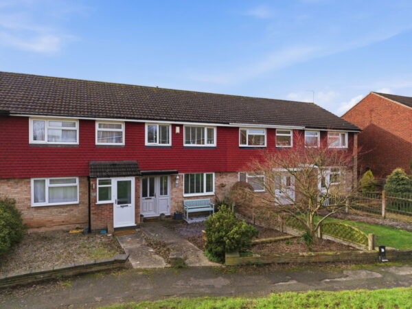 Graveney Gardens, Arnold, Nottingham, Nottinghamshire, NG5 6QW