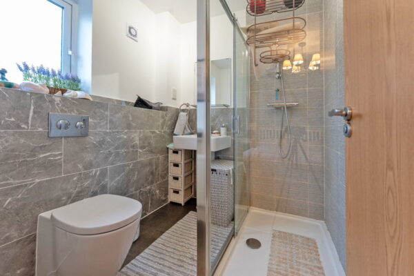 Ashwick Mead, Great Denham, Bedford, Bedfordshire, MK40 4SZ