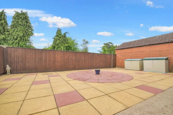 Sycamore Close, Croft, Skegness, Lincolnshire, PE24 4SX
