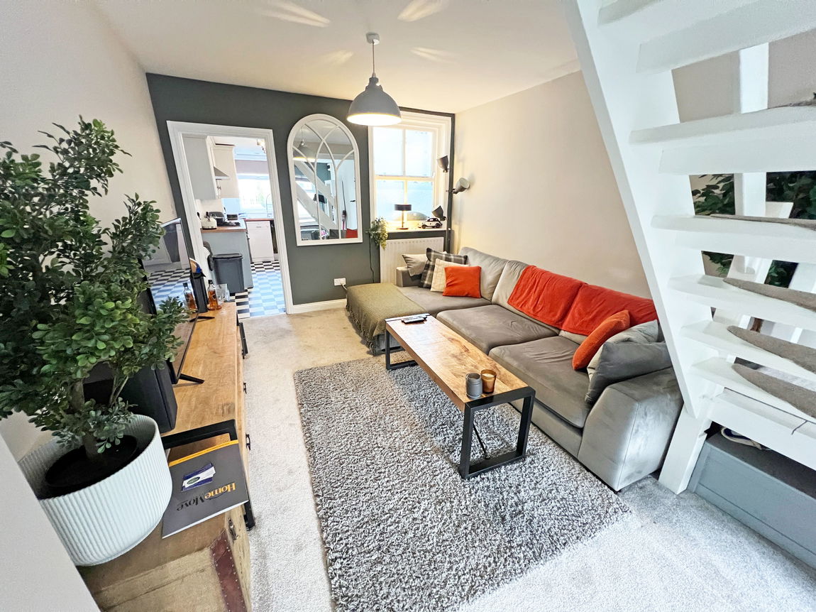 Hinckley Road, Burbage, Hinckley, Leicestershire, LE10 2AQ