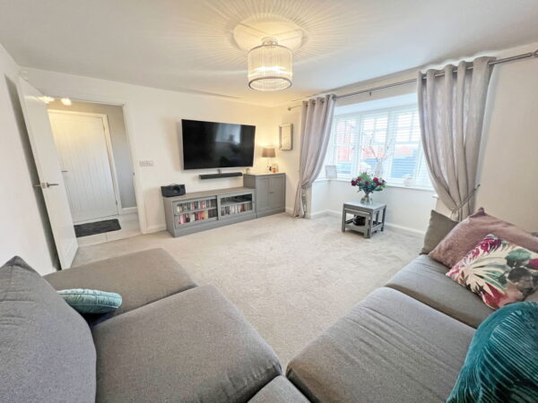 Nursery Rise, Glenfield, Leicester, Leicestershire, LE7 7DB