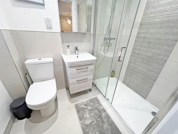 Nursery Rise, Glenfield, Leicester, Leicestershire, LE7 7DB