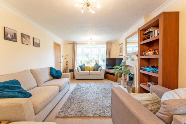 Fern Ley Close, Market Harborough, Leicestershire, LE16 8FY