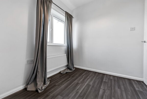 Southwold Drive, Nottingham, NG8 1PD