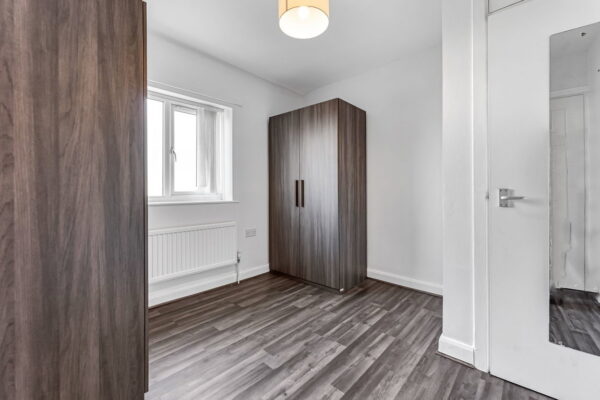 Southwold Drive, Nottingham, NG8 1PD