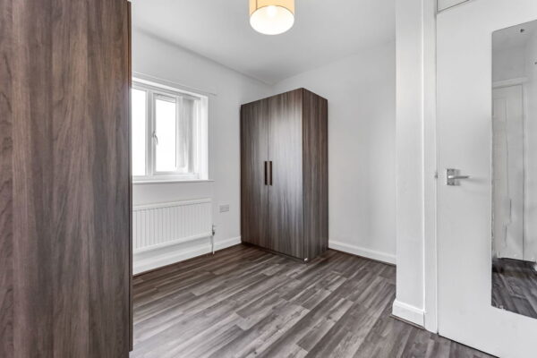 Southwold Drive, Nottingham, NG8 1PD