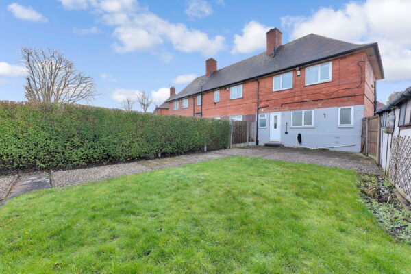 Southwold Drive, Nottingham, NG8 1PD