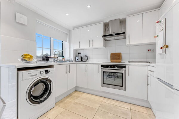 Gleneagles Drive, Arnold, Nottingham, Nottinghamshire, NG5 8QL