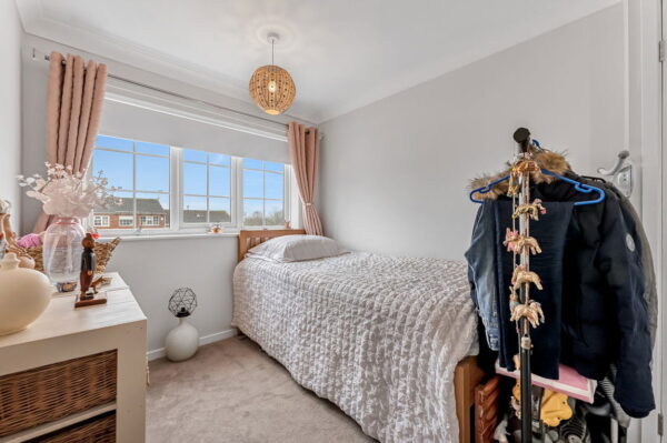 Gleneagles Drive, Arnold, Nottingham, Nottinghamshire, NG5 8QL