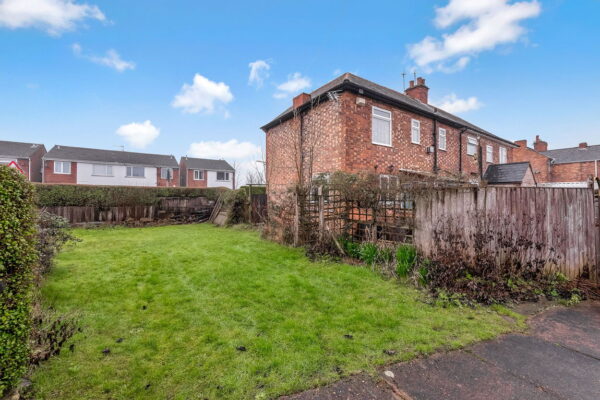 Standhill Road, Carlton, Nottingham, Nottinghamshire, NG4 1JS