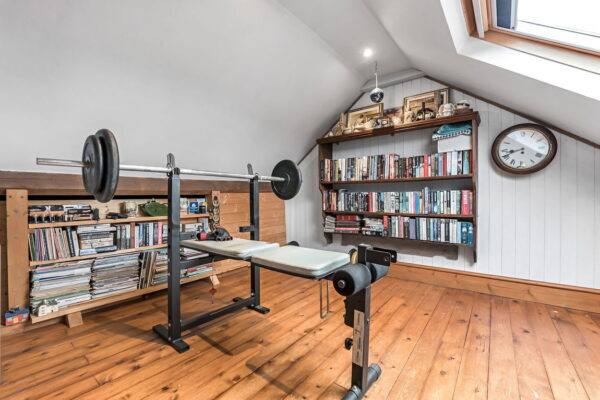 Hall Drive, Gotham, Nottingham, Nottinghamshire, NG11 0JT