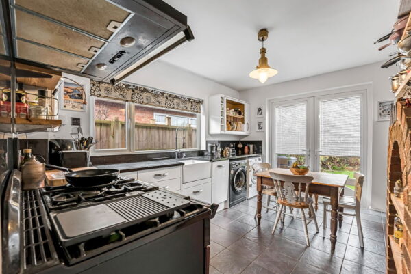 Hall Drive, Gotham, Nottingham, Nottinghamshire, NG11 0JT