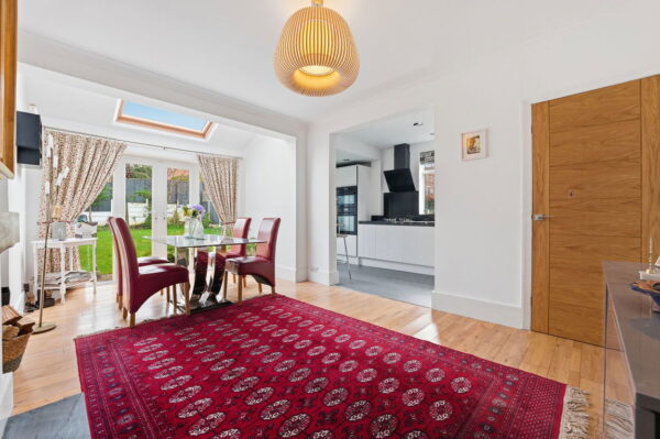 Tennyson Road, Woodthorpe, Nottingham, Nottinghamshire, NG5 4FY